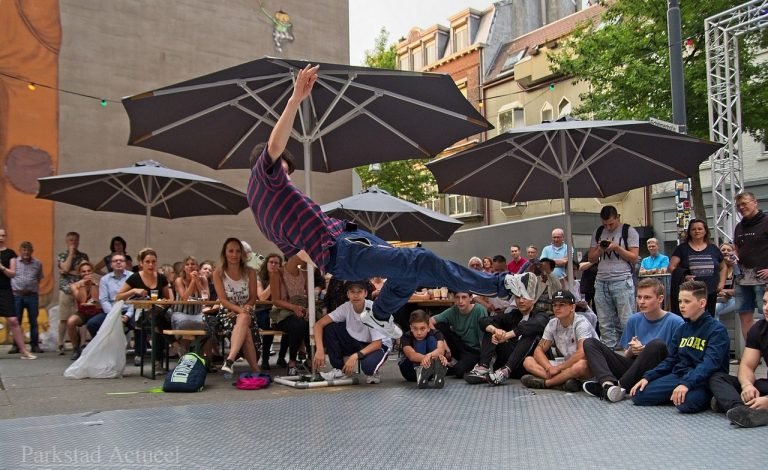 nachbar nacht breakdance