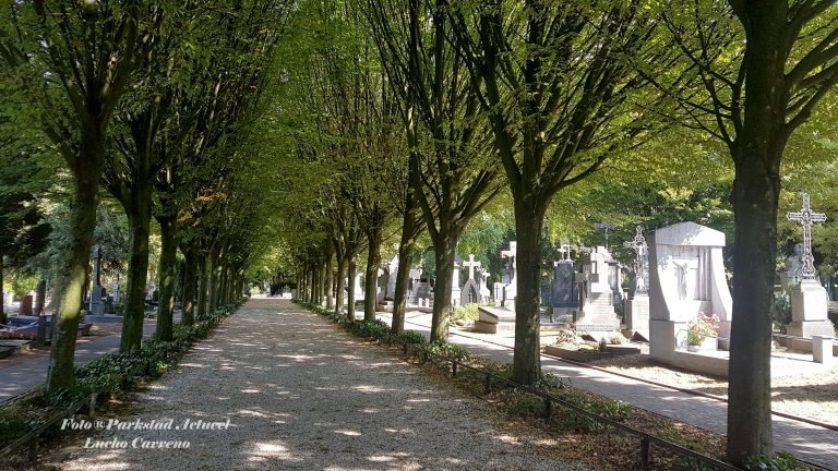 Begrafenisplaats aker str (1)