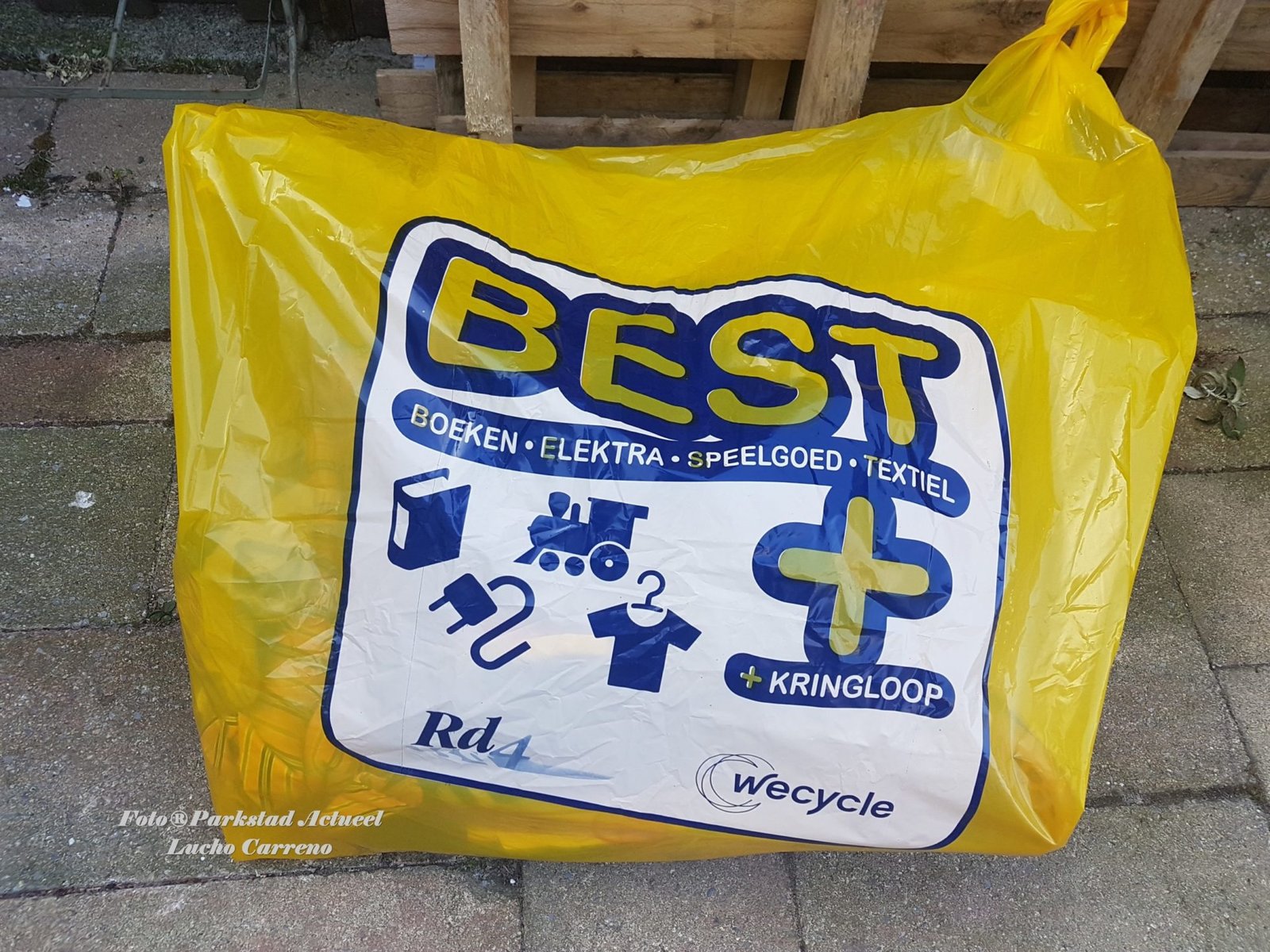 BEST-tassen