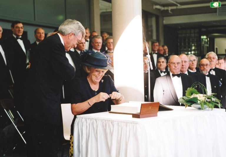 Koningin Beatrix 1980 met KKM kl