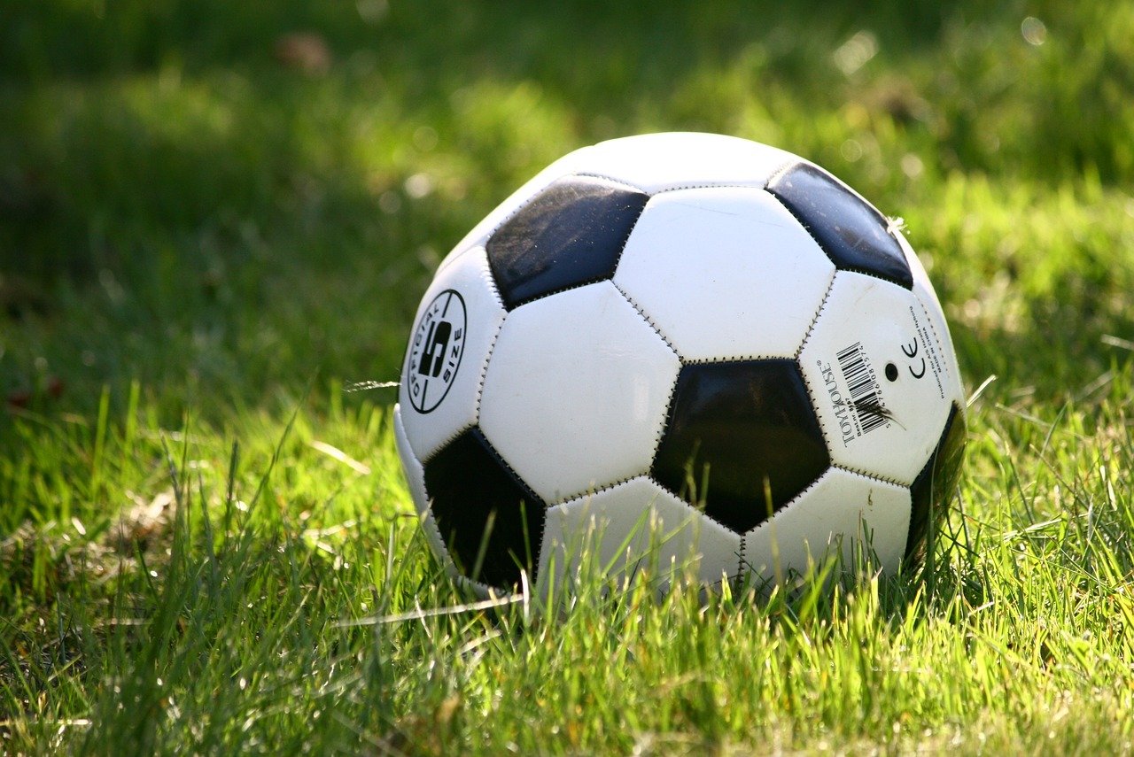 Eikenderveld en De Dem uit Kampioenschap van Heerlen gehaald na ongeregeldheden