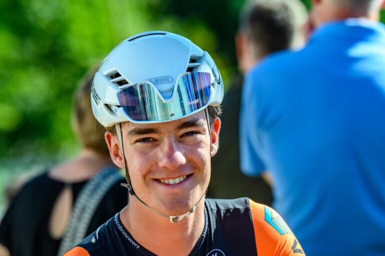 90ee3c8f-65b1-4463-a4fa-7d014c1592b0