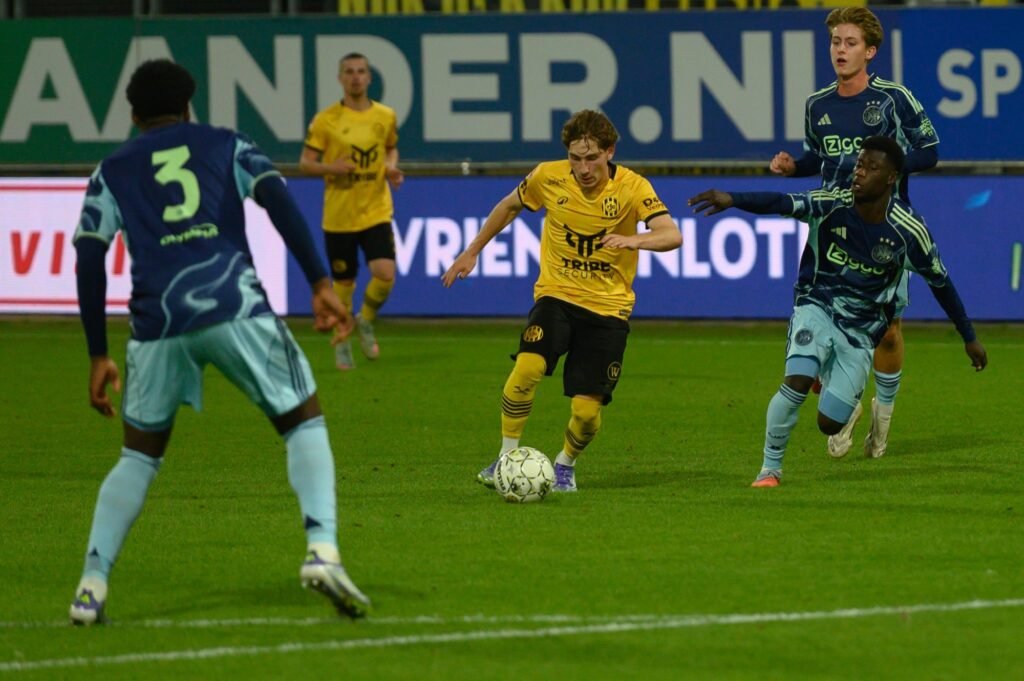Roda celebrates too early: red card and late equalizer spoil the party