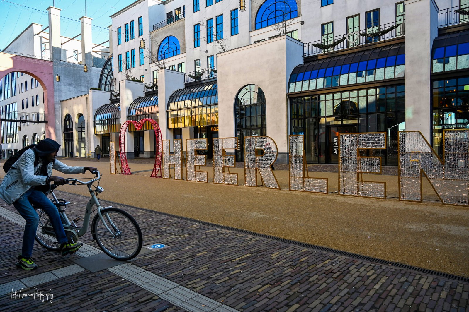 Objection Against Bicycle Ban in the Shopping Center Declared Well-Founded
