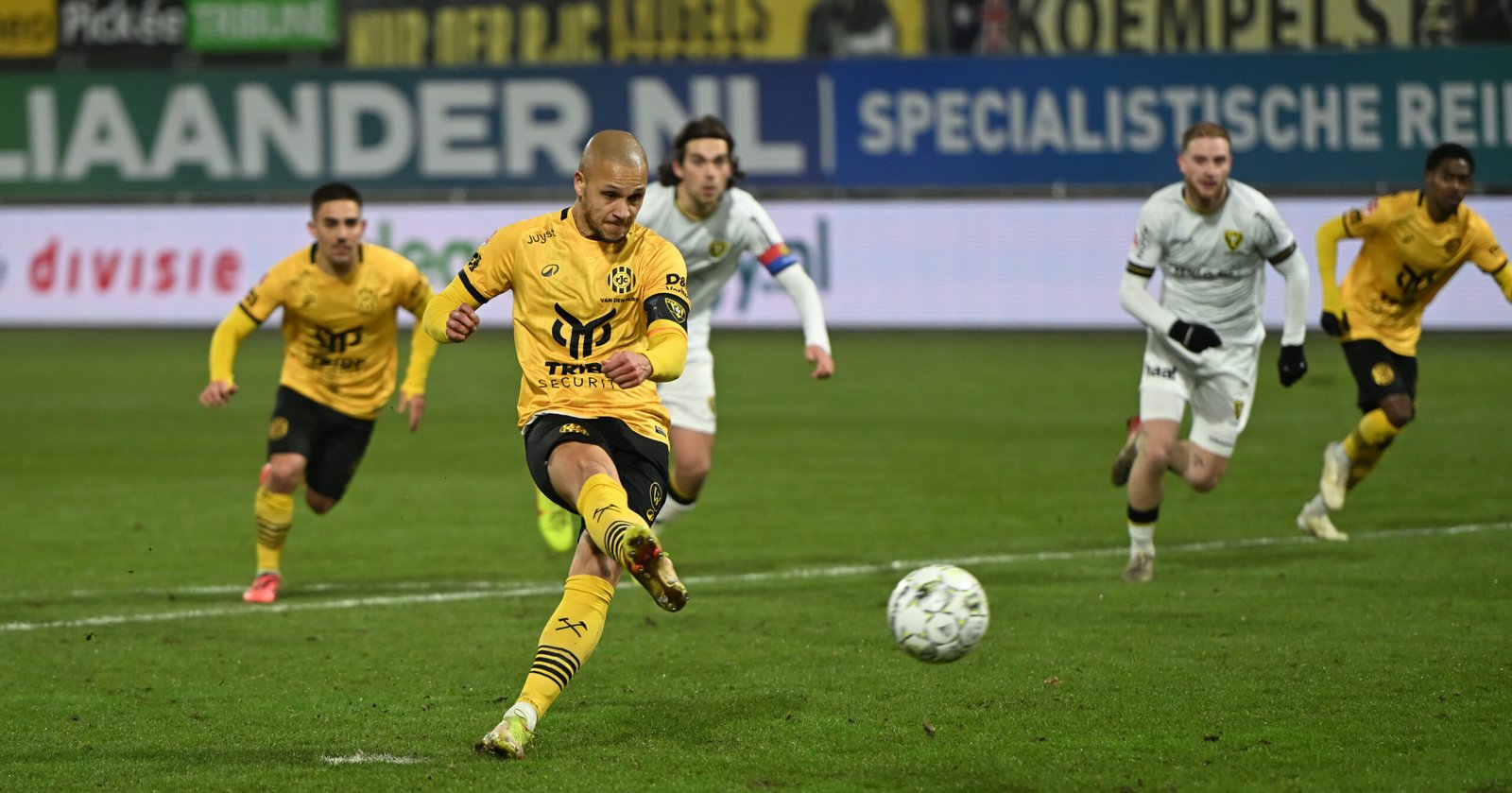 Roda maakte geen sterke indruk en liet het punt liggen tegen een strijdbaar VVV