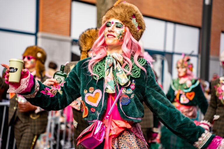 a571c2d6-41b9-479e-8440-7b5b84e4c71e-1