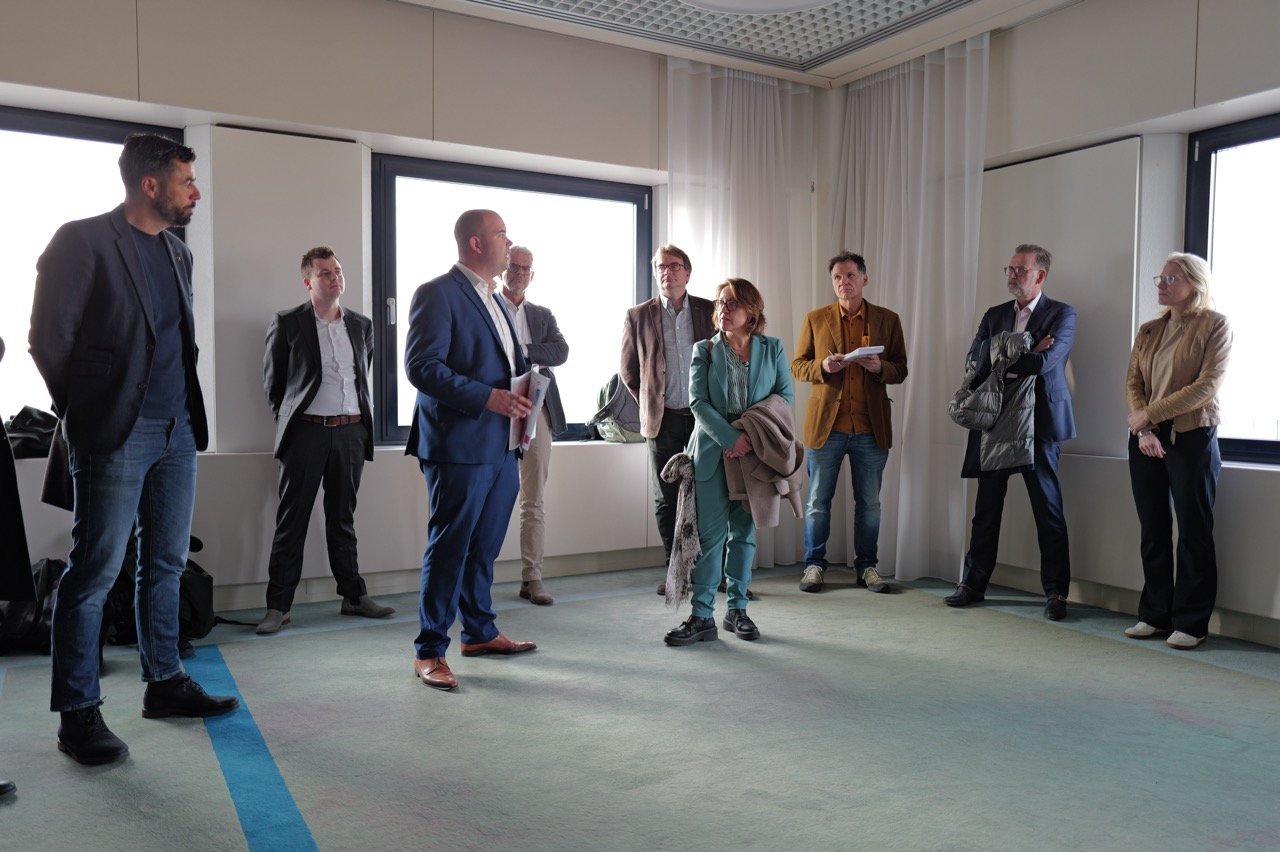 Minister bezoekt Heerlen-Noord en ziet ‘energie en hoop’ in de wijken