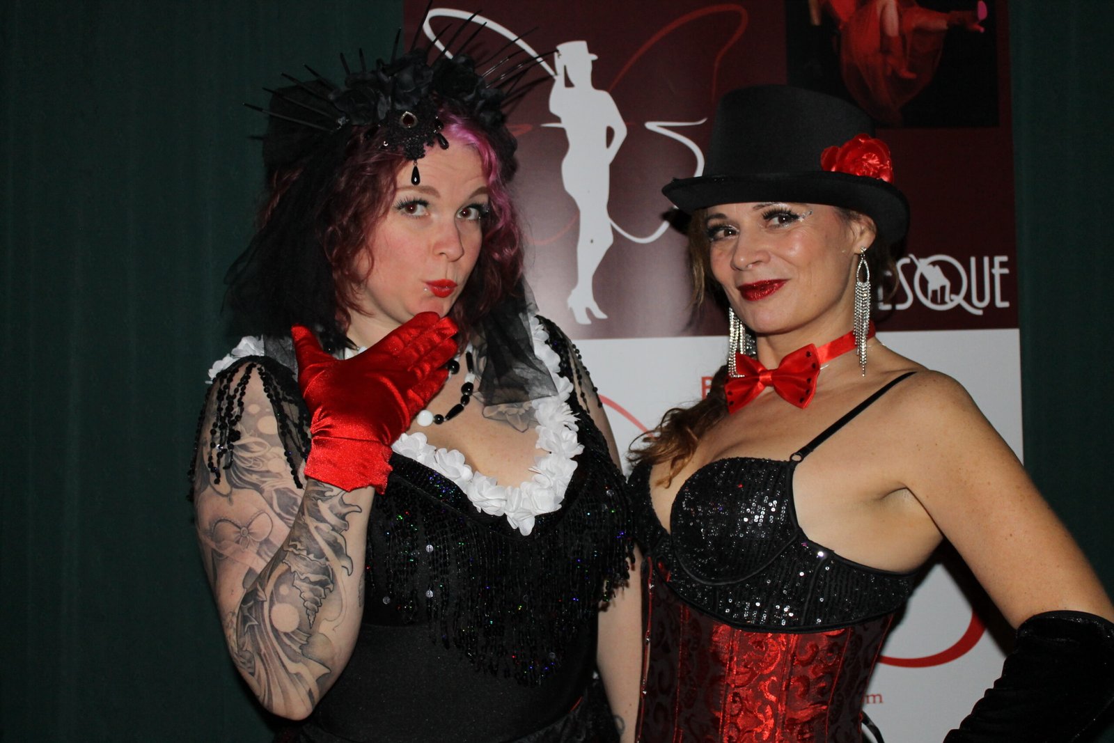 La La Burlesque Exclusief in Roermond. Een Verleidelijke Avond vol Glamour, Humor & Spektakel