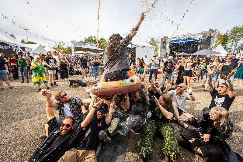 Bunkerpop keert dit jaar tóch terug met gratis pop-upfeest in Landgraaf