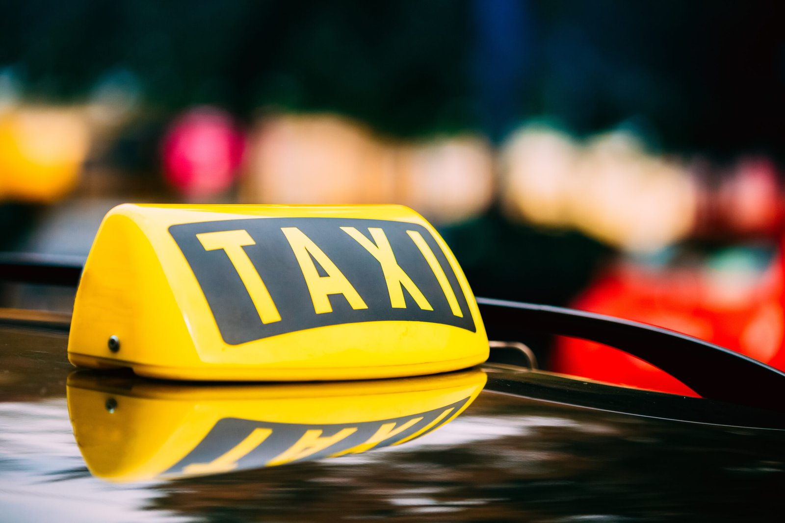 Taxistandplaats in uitgaansgebied Heerlen verhuist vandaag naar Geleenstraat